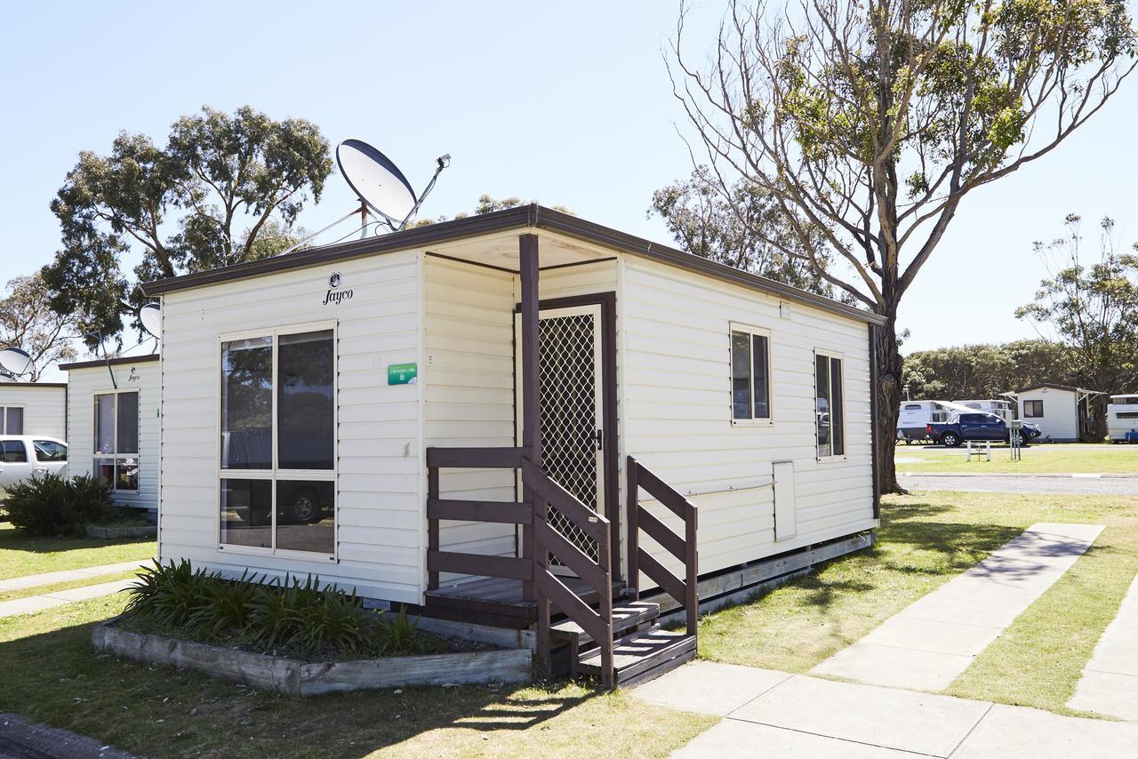 Nrma Victor Harbor Beachfront Holiday Park Exterior photo